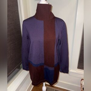 Gispa Italy. Wool Colorblock Turtleneck Sweater. Size 6.